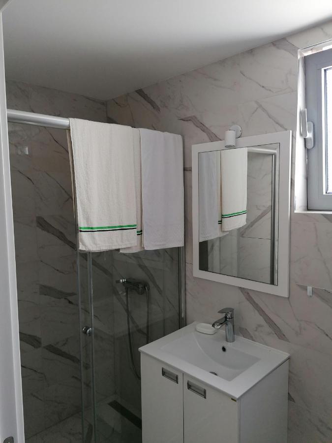 Riki Dream Apartment Dobra Voda Ngoại thất bức ảnh