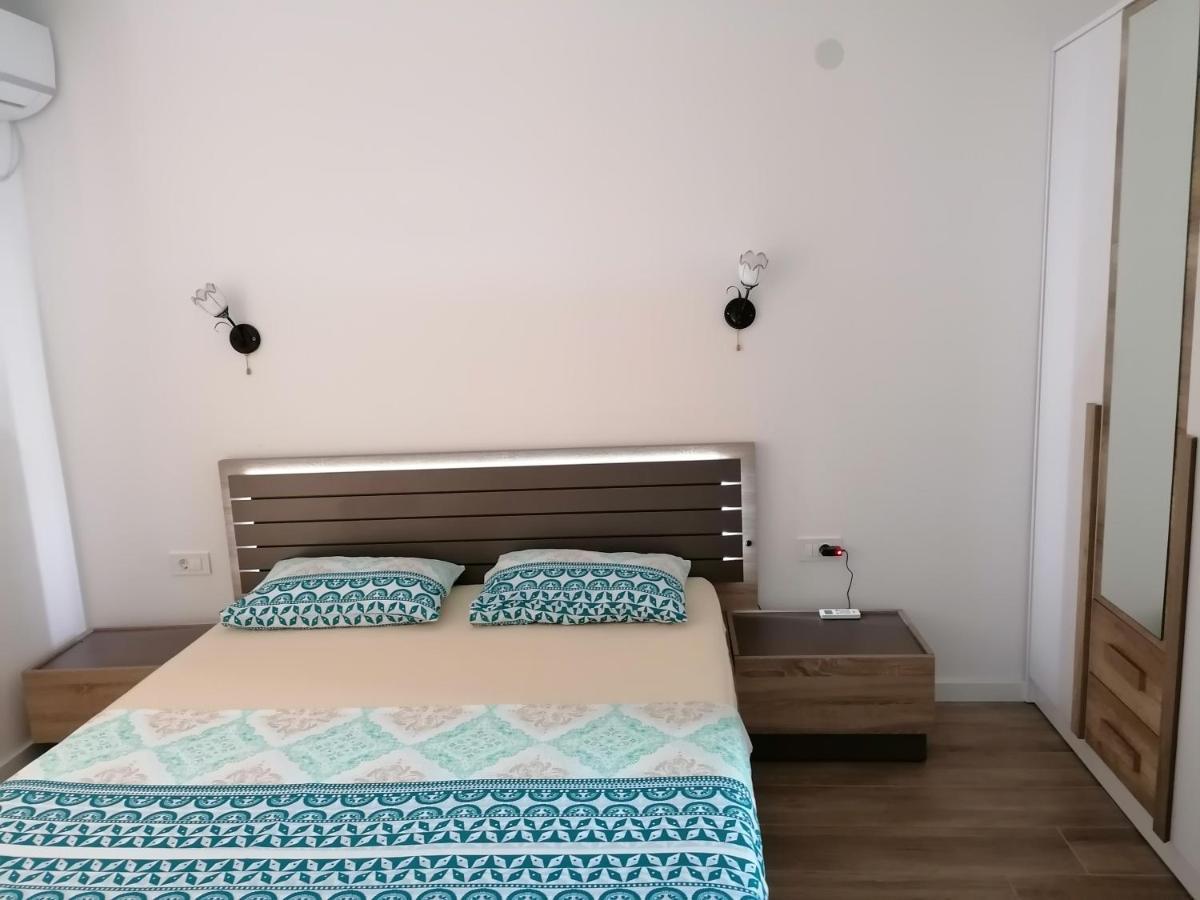 Riki Dream Apartment Dobra Voda Ngoại thất bức ảnh