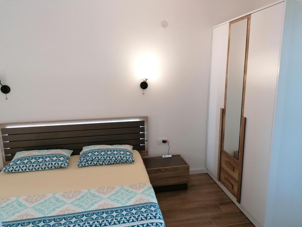Riki Dream Apartment Dobra Voda Ngoại thất bức ảnh